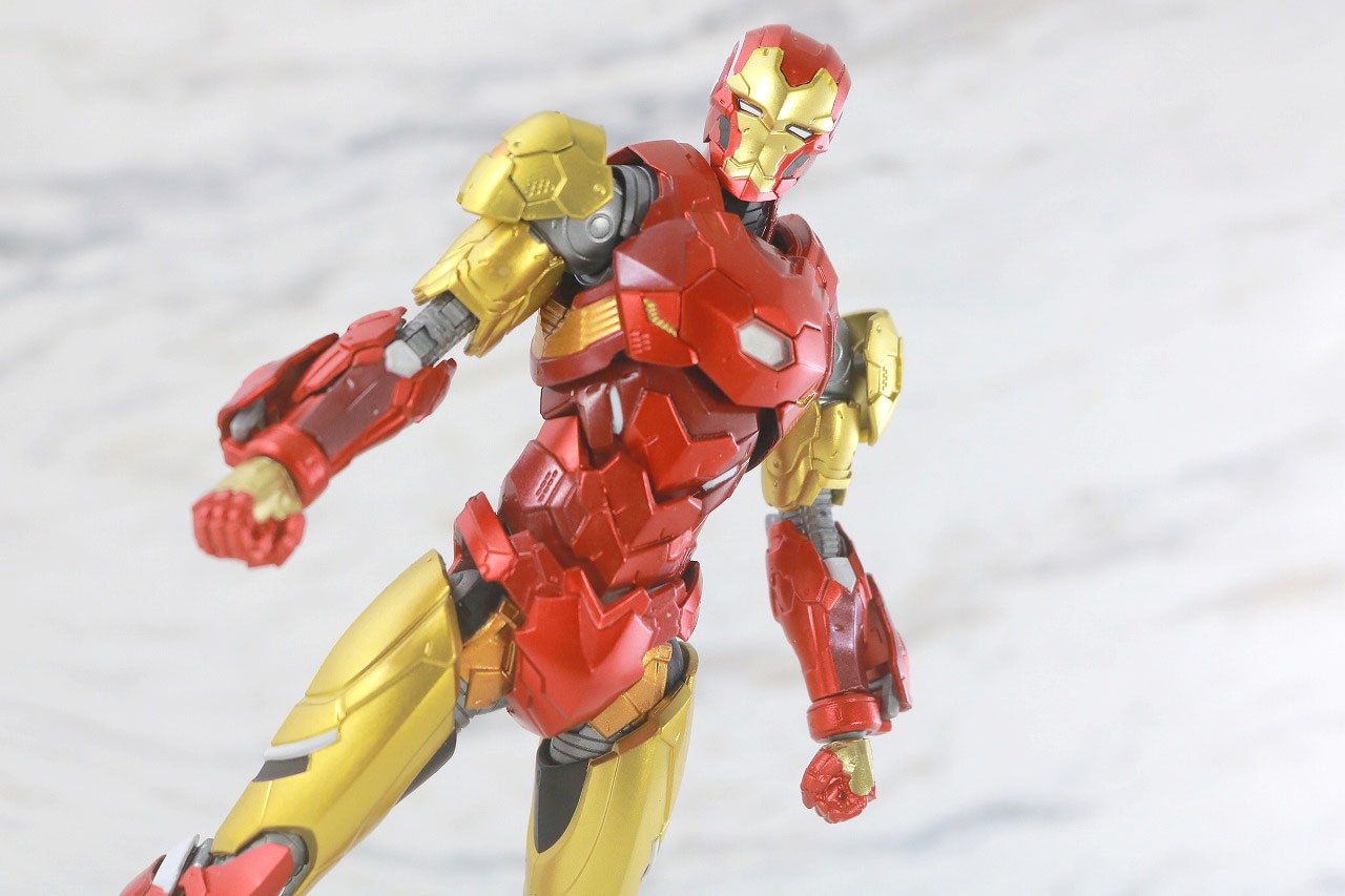 S.H.フィギュアーツ　アイアンマン（テック・オン・アベンジャーズ）　レビュー　アクション