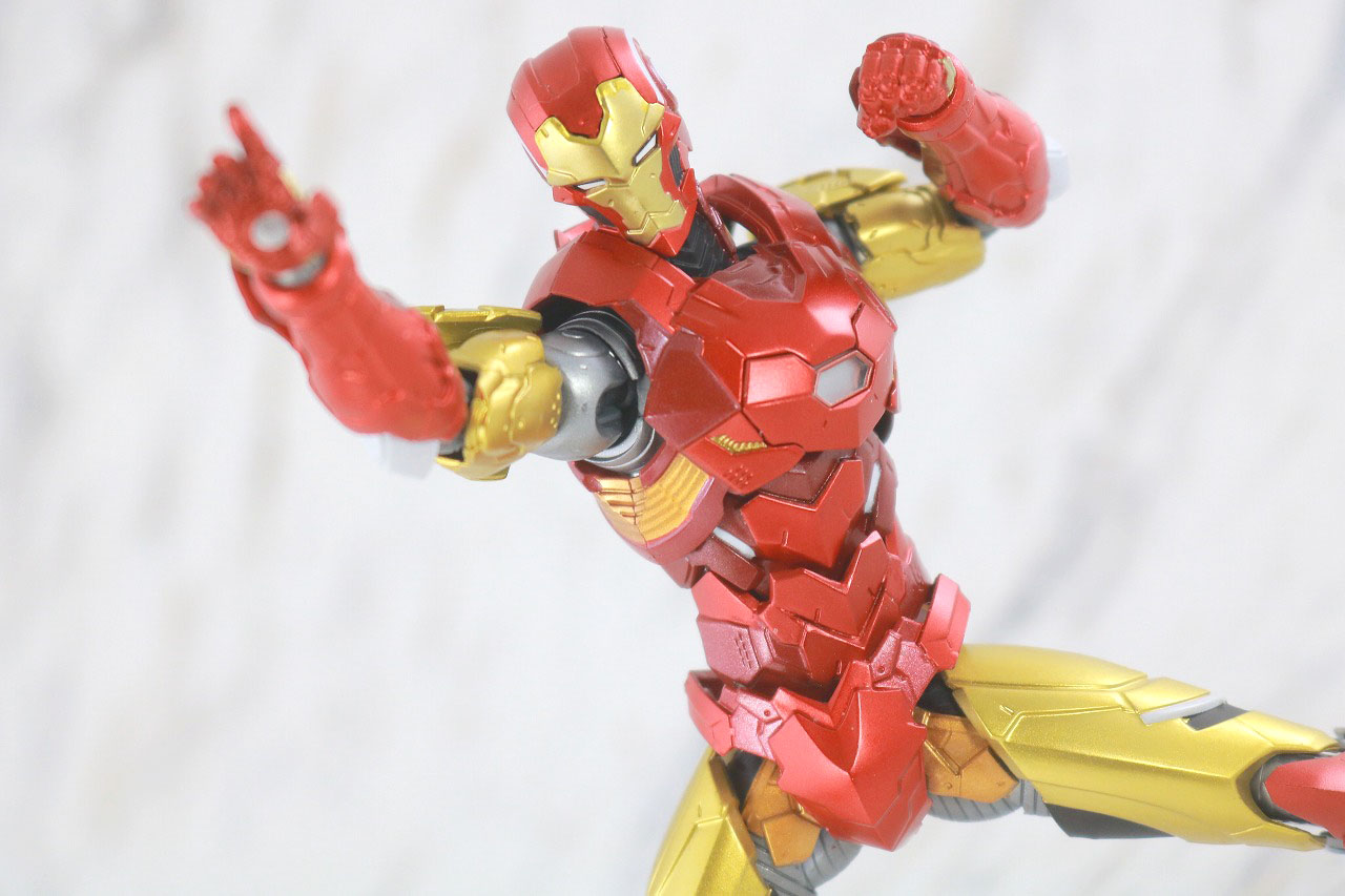 S.H.フィギュアーツ　アイアンマン（テック・オン・アベンジャーズ）　レビュー　アクション