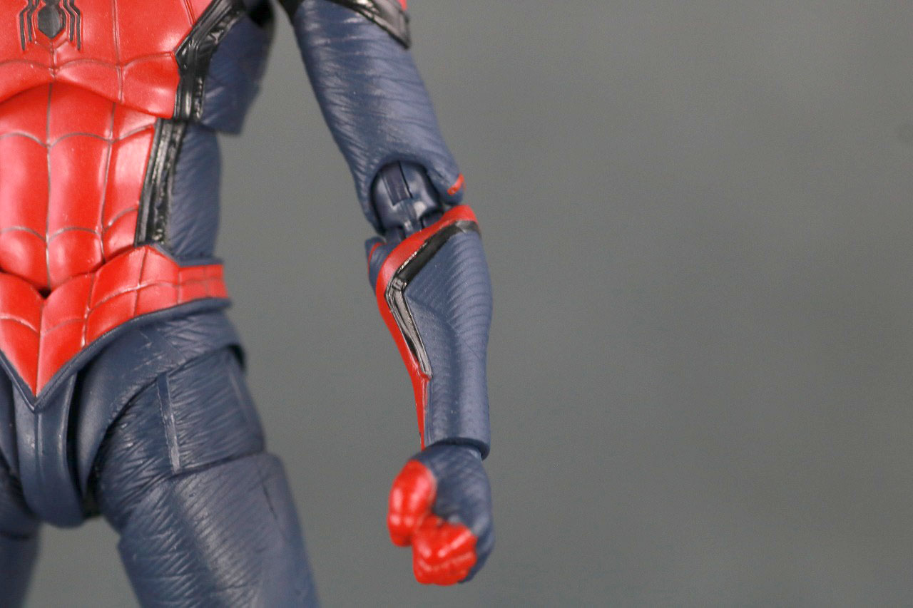 S.H.フィギュアーツ　スパイダーマン アップグレードスーツ（ノー・ウェイ・ホーム）　本体
