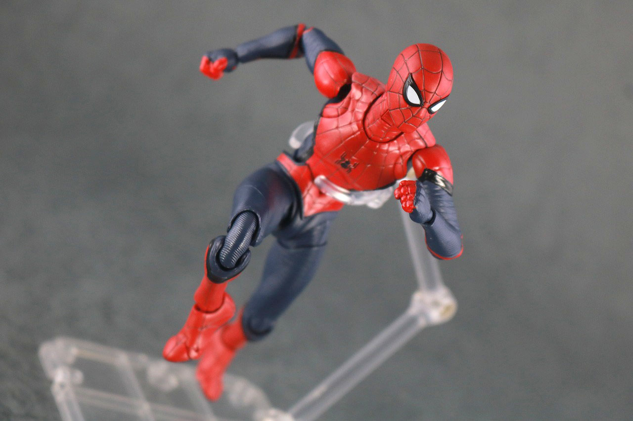 S.H.フィギュアーツ　スパイダーマン アップグレードスーツ（ノー・ウェイ・ホーム）　アクション