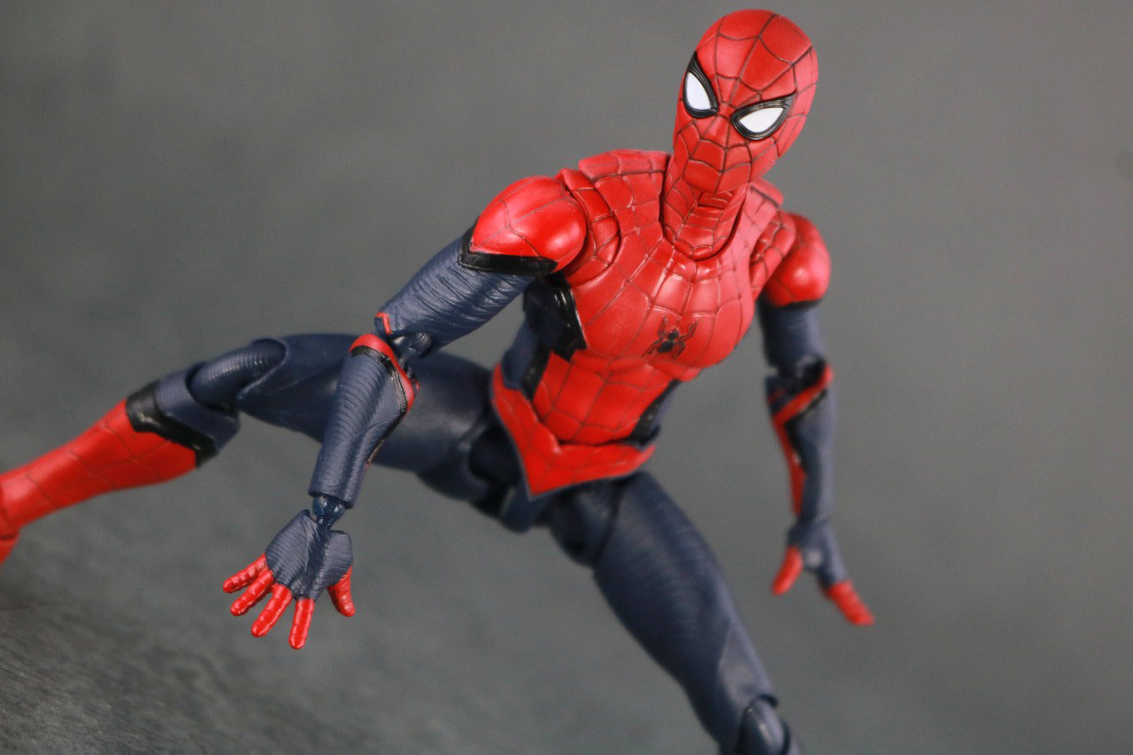 S.H.フィギュアーツ　スパイダーマン アップグレードスーツ（ノー・ウェイ・ホーム）　アクション