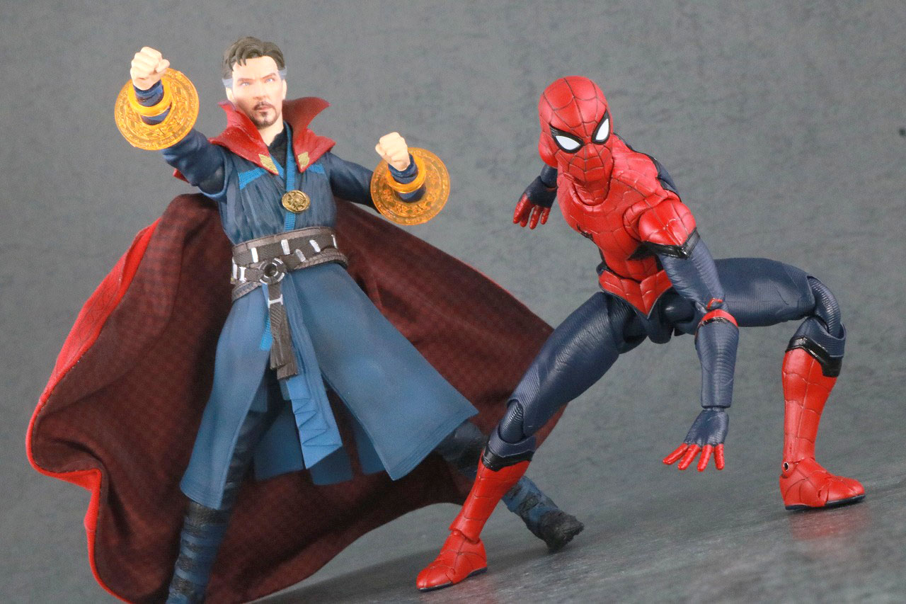 S.H.フィギュアーツ　スパイダーマン アップグレードスーツ（ノー・ウェイ・ホーム）　アクション　ドクターストレンジ