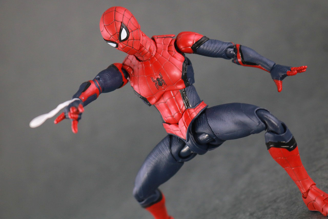 S.H.フィギュアーツ　スパイダーマン アップグレードスーツ（ノー・ウェイ・ホーム）　アクション