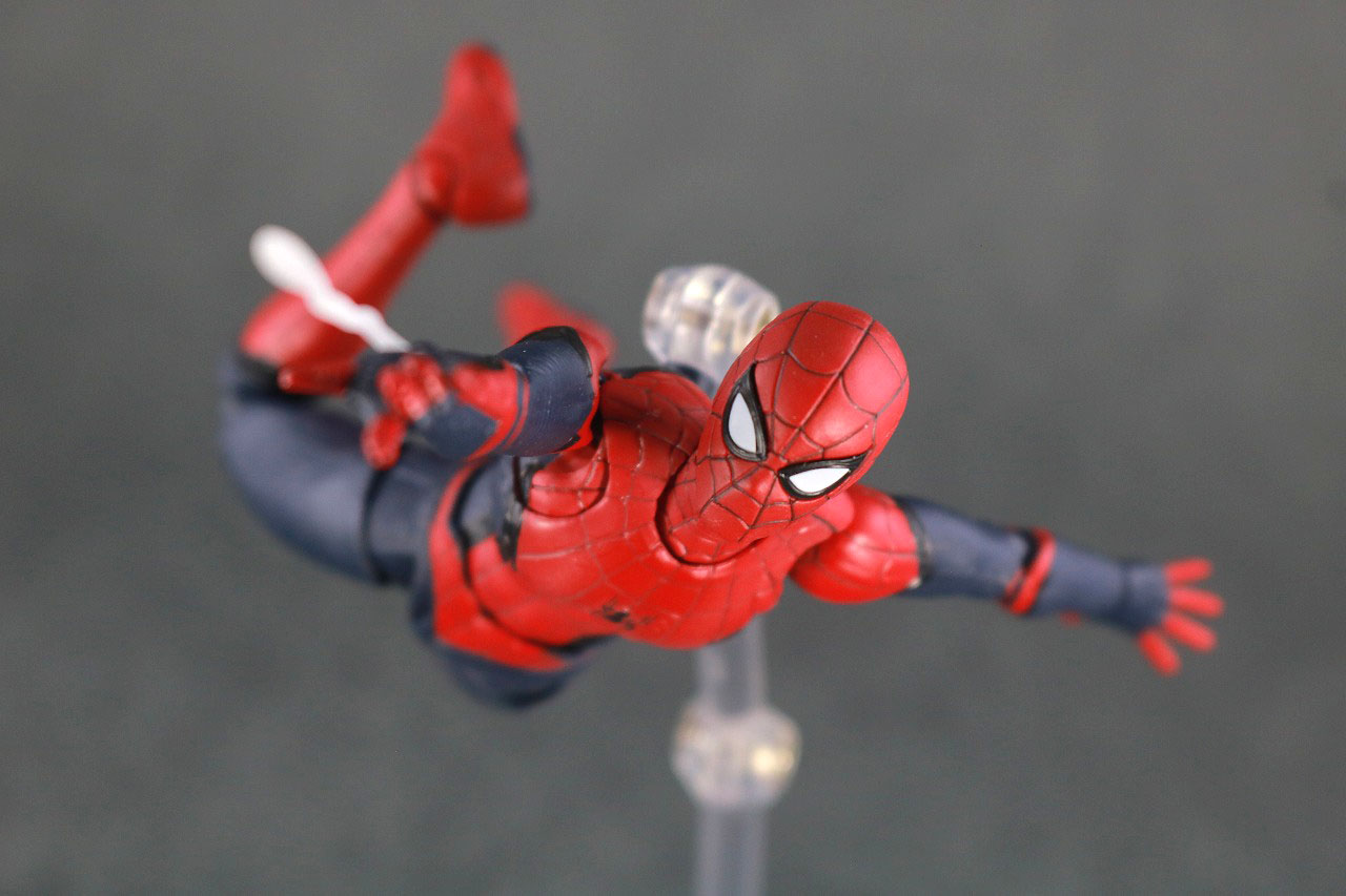 S.H.フィギュアーツ　スパイダーマン アップグレードスーツ（ノー・ウェイ・ホーム）　アクション