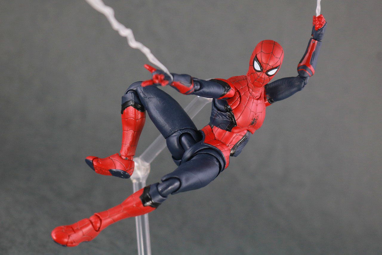 S.H.フィギュアーツ　スパイダーマン アップグレードスーツ（ノー・ウェイ・ホーム）　アクション