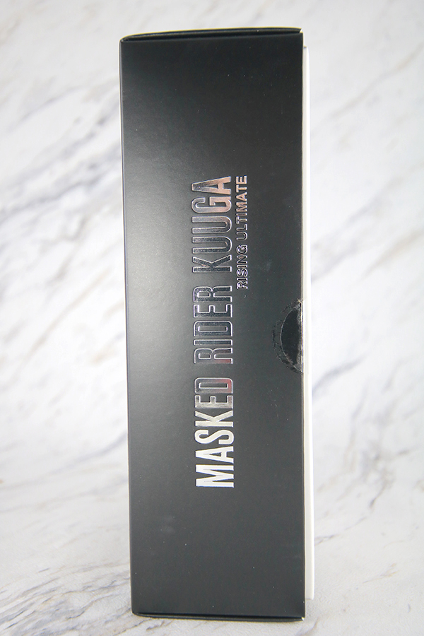 S.H.フィギュアーツ 仮面ライダークウガ ライジングアルティメット 真骨彫製法 レビュー パッケージ