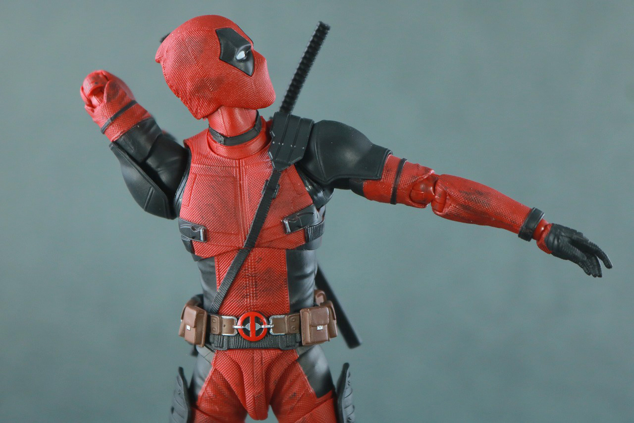 S.H.フィギュアーツ　デッドプール　レビュー　可動範囲