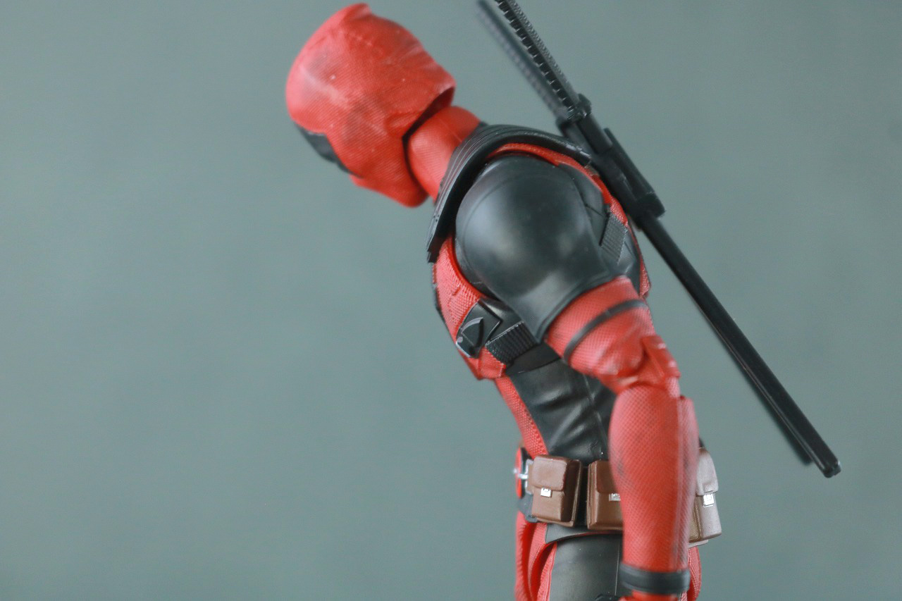 S.H.フィギュアーツ　デッドプール　レビュー　可動範囲