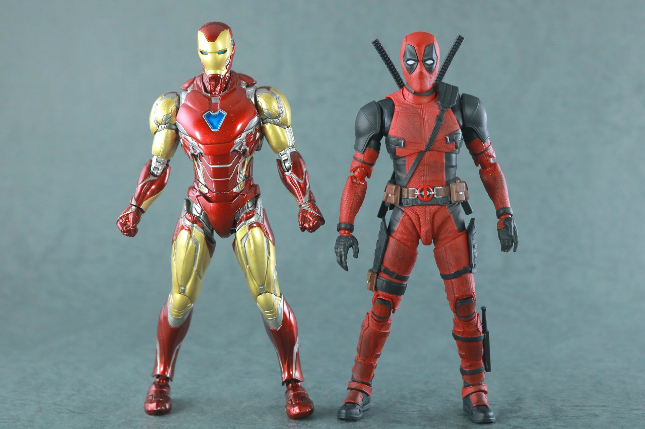 S.H.フィギュアーツ　デッドプール　レビュー　本体　アイアンマン マーク85　比較