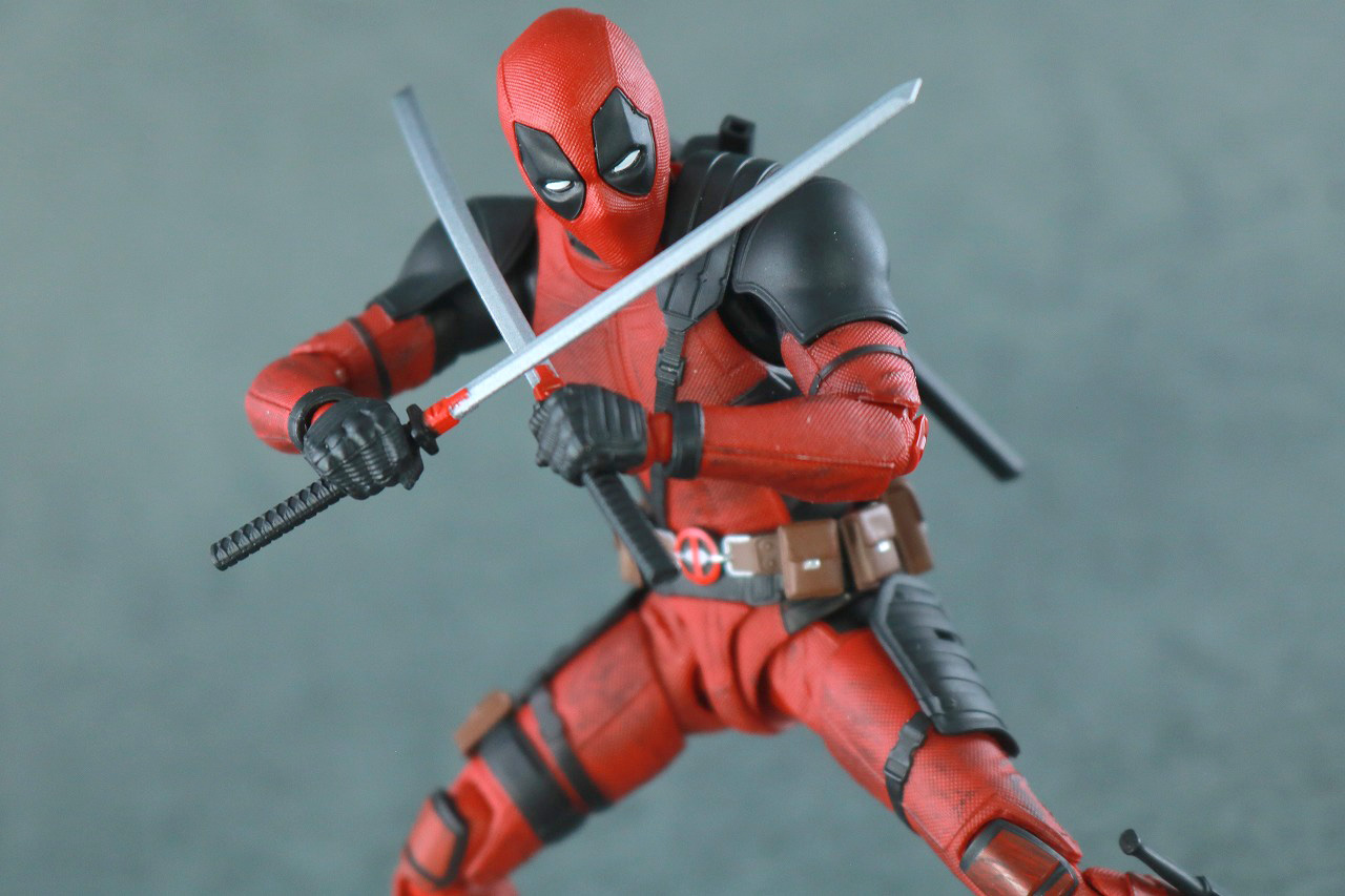 S.H.フィギュアーツ　デッドプール　レビュー　アクション