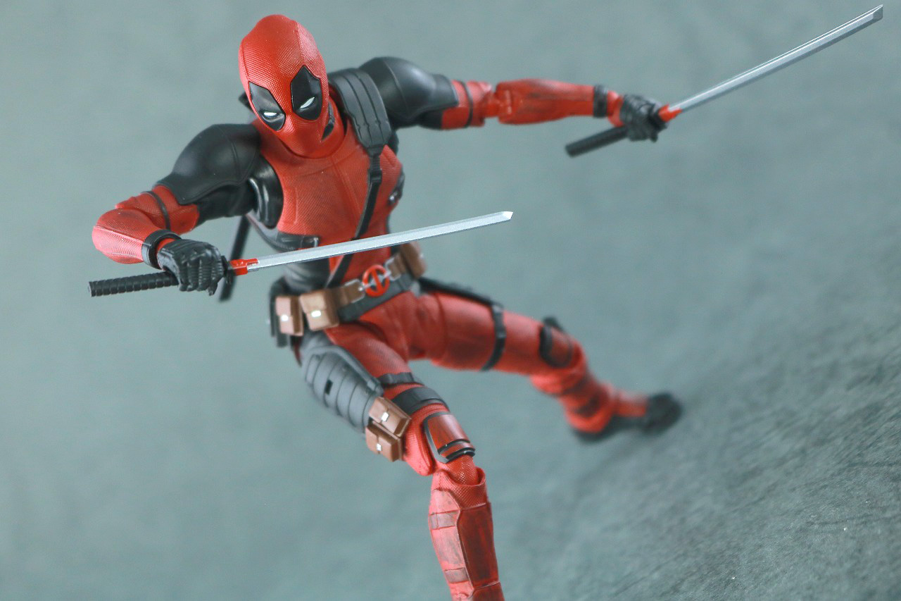 S.H.フィギュアーツ　デッドプール　レビュー　アクション