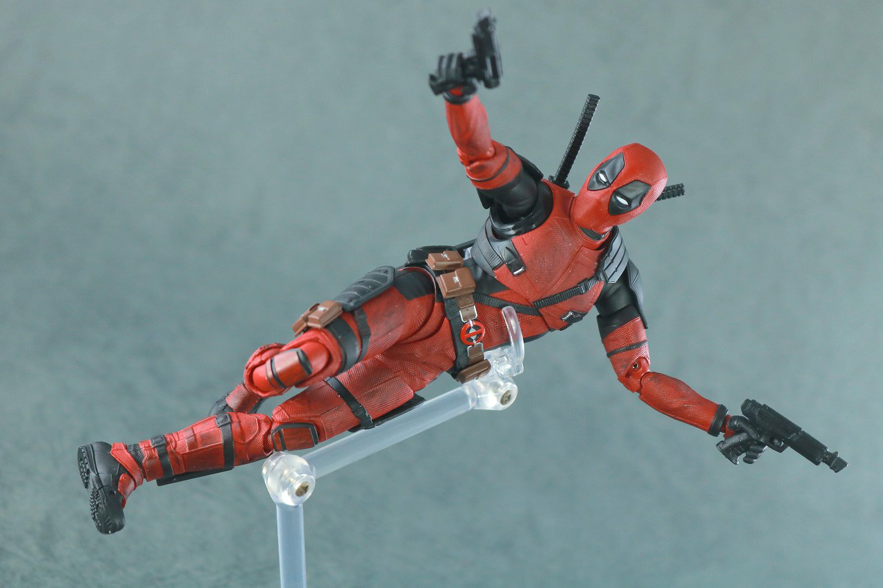 S.H.フィギュアーツ　デッドプール　レビュー　アクション