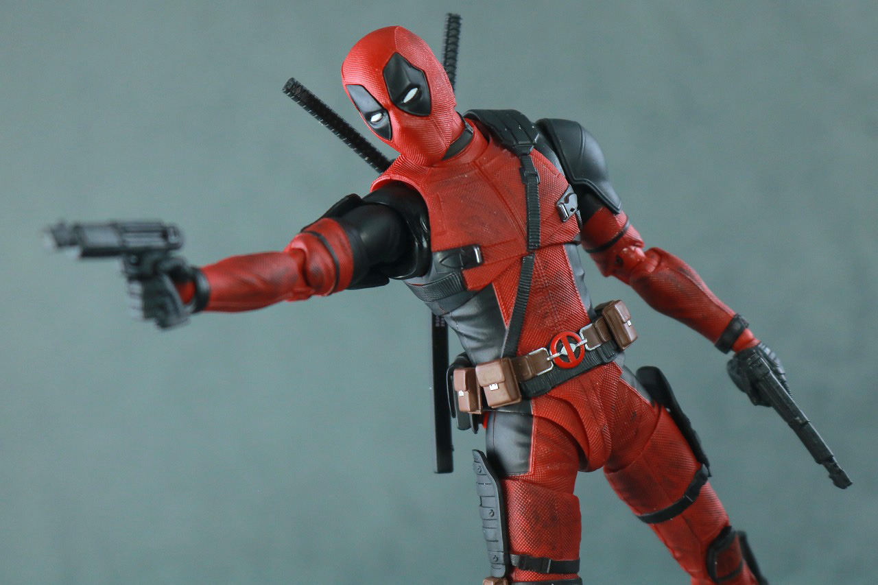 S.H.フィギュアーツ　デッドプール　レビュー　アクション