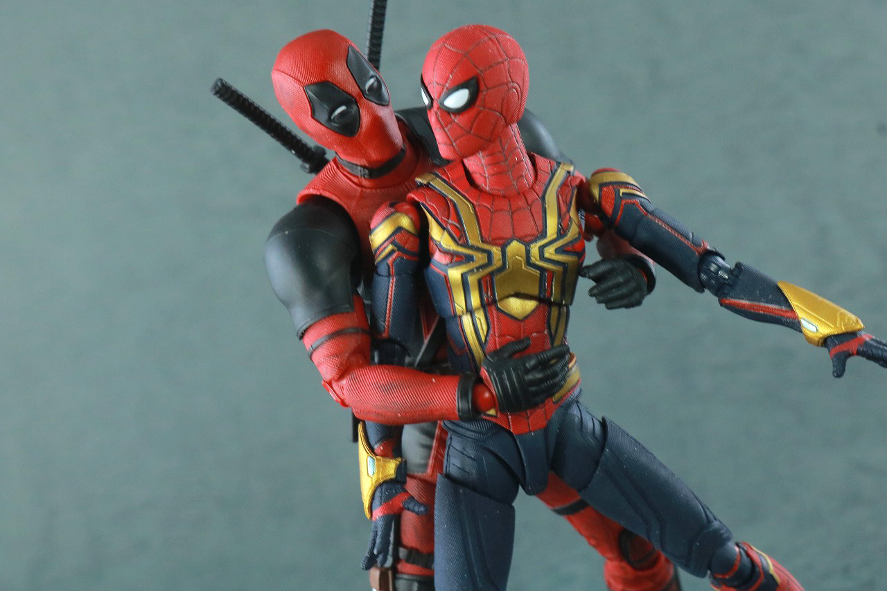 S.H.フィギュアーツ　デッドプール　レビュー　アクション　スパイダーマン