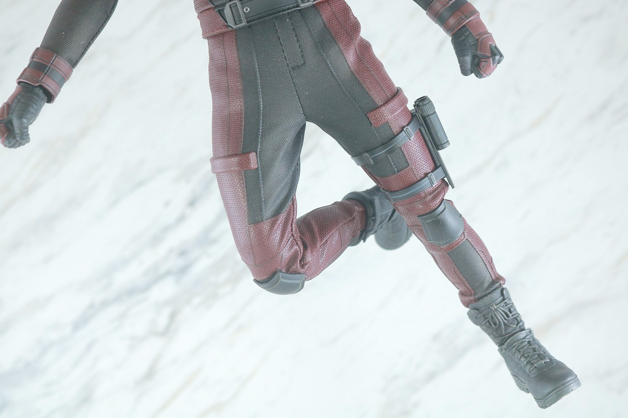 ホットトイズ　テレビ・マスターピース　デアデビル　レビュー　可動範囲