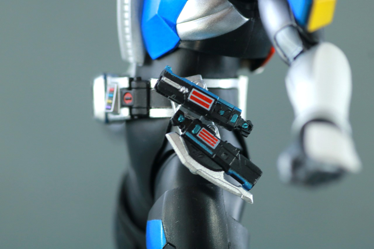 S.H.フィギュアーツ　仮面ライダー電王　アックスフォーム　真骨彫製法　レビュー　付属品　デンガッシャー