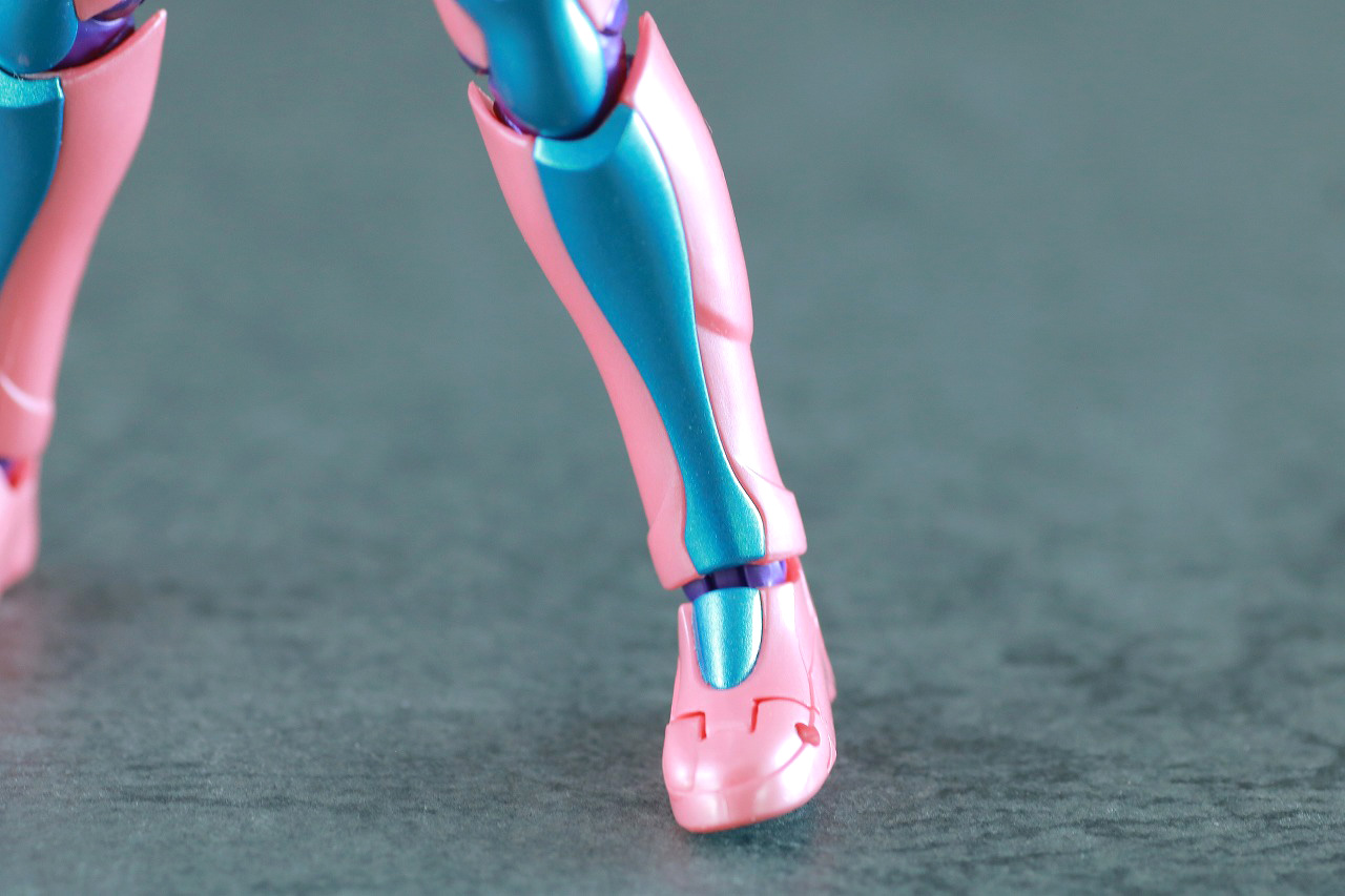 S.H.フィギュアーツ　仮面ライダーリバイ　レックスゲノム　レビュー　本体