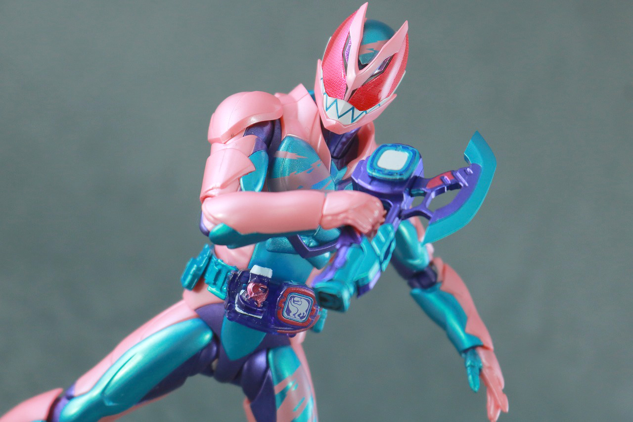 S.H.フィギュアーツ　仮面ライダーリバイ　レックスゲノム　レビュー　アクション　