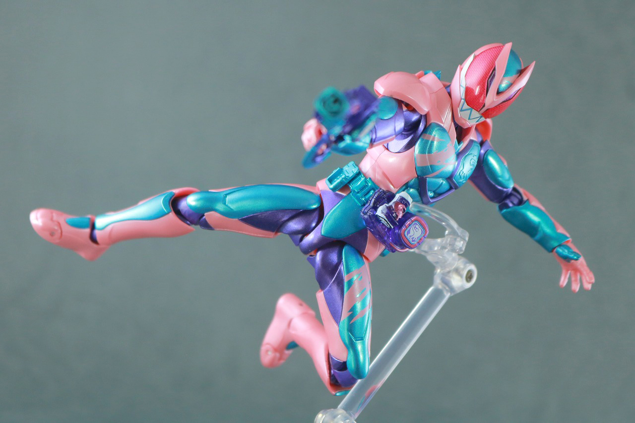 S.H.フィギュアーツ　仮面ライダーリバイ　レックスゲノム　レビュー　アクション　