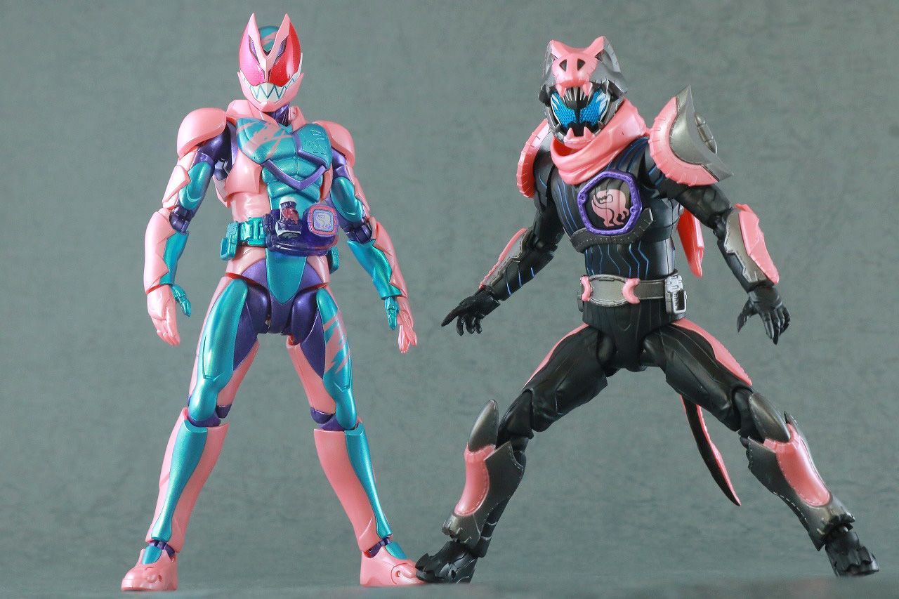 S.H.フィギュアーツ　仮面ライダーリバイ　レックスゲノム　レビュー　アクション　仮面ライダーバイス レックスゲノム