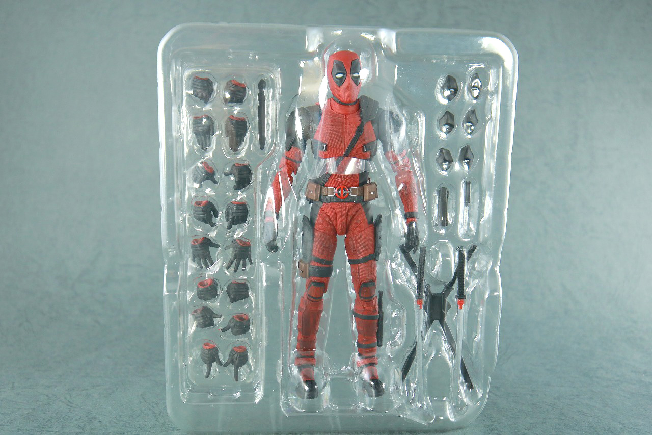 S.H.フィギュアーツ　デッドプール　レビュー　パッケージ