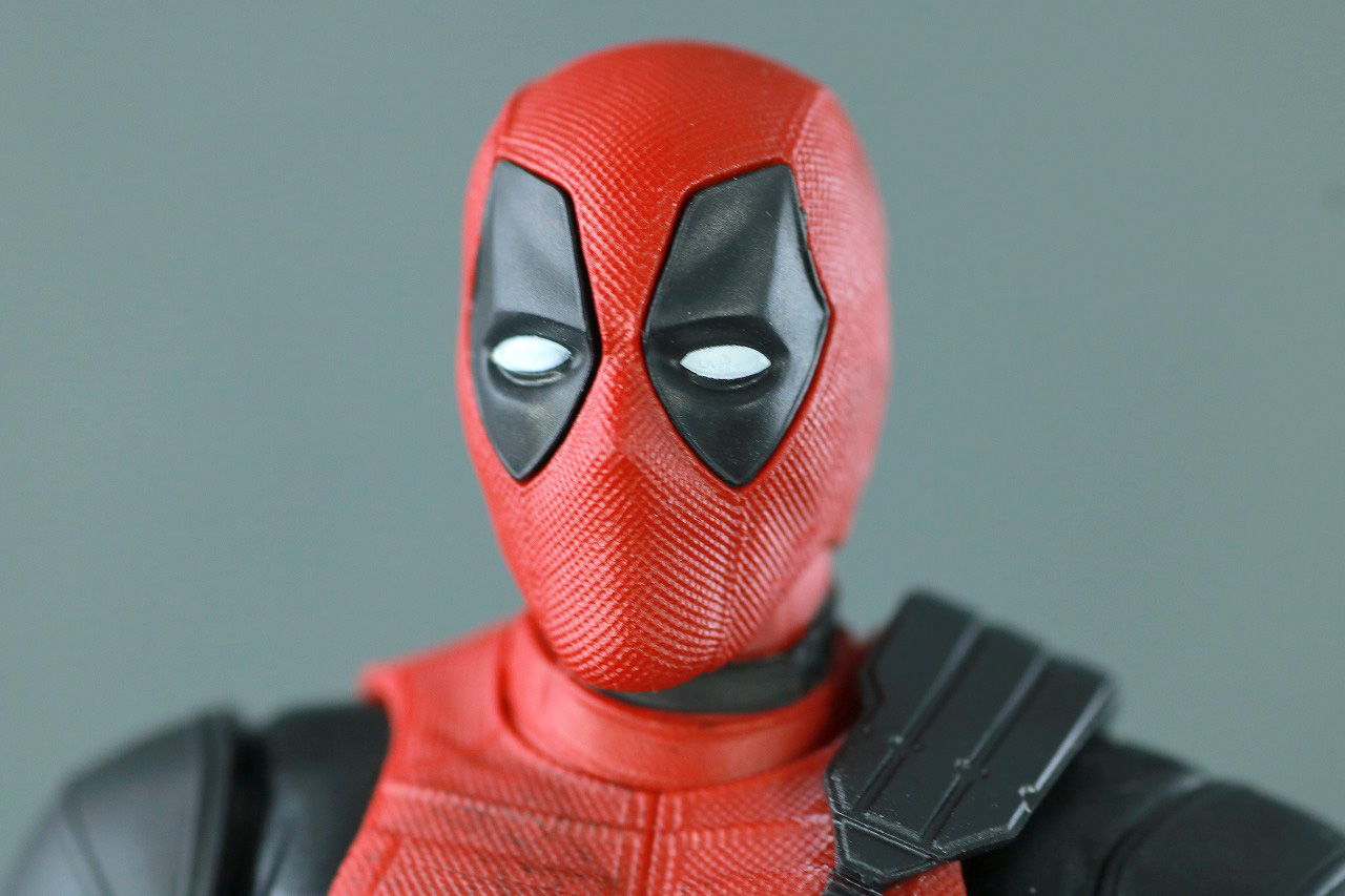 S.H.フィギュアーツ　デッドプール　レビュー　本体