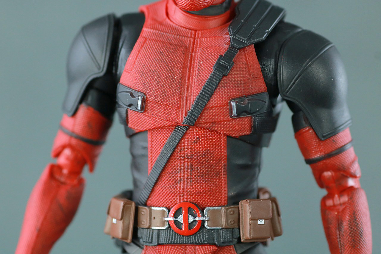 S.H.フィギュアーツ　デッドプール　レビュー　本体