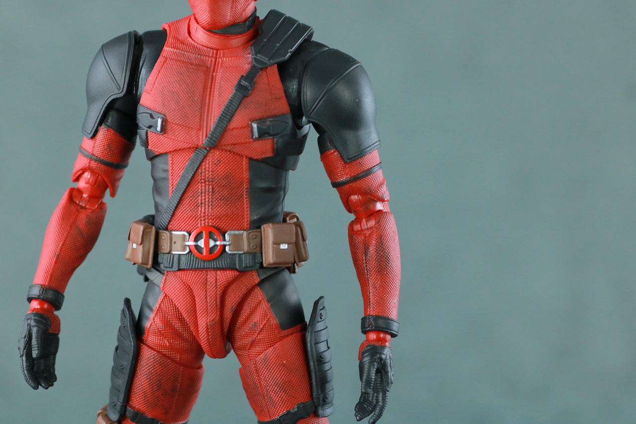 S.H.フィギュアーツ　デッドプール　レビュー　本体