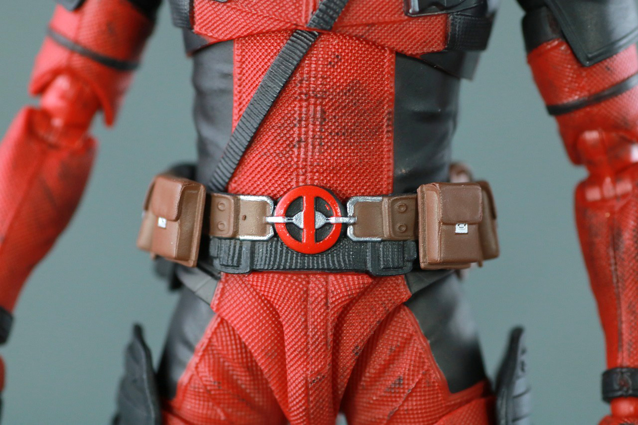 S.H.フィギュアーツ　デッドプール　レビュー　本体