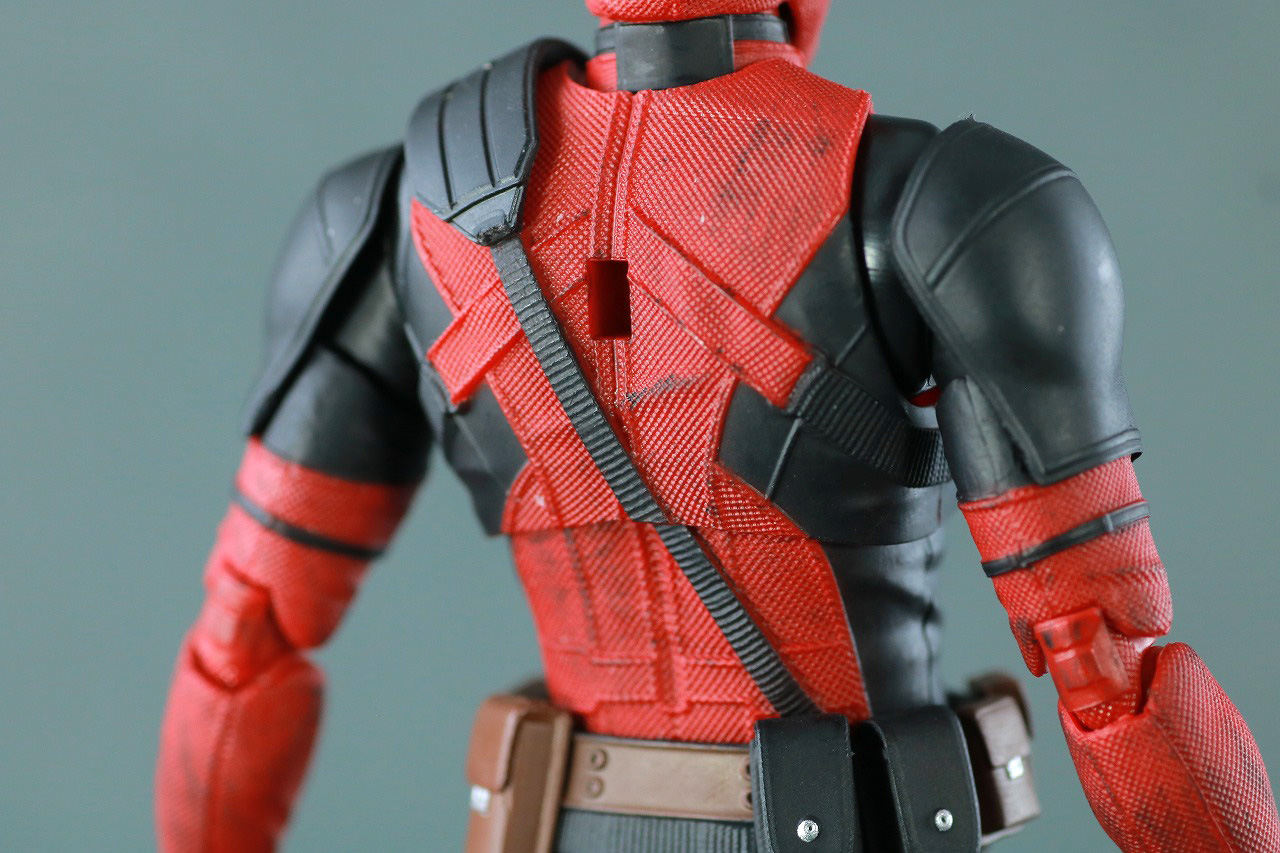 S.H.フィギュアーツ　デッドプール　レビュー　本体