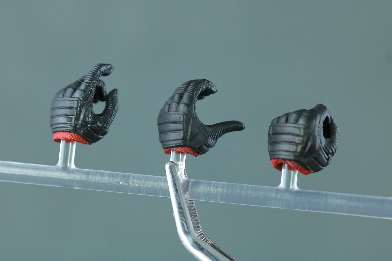 S.H.フィギュアーツ　デッドプール　レビュー　付属品　手首