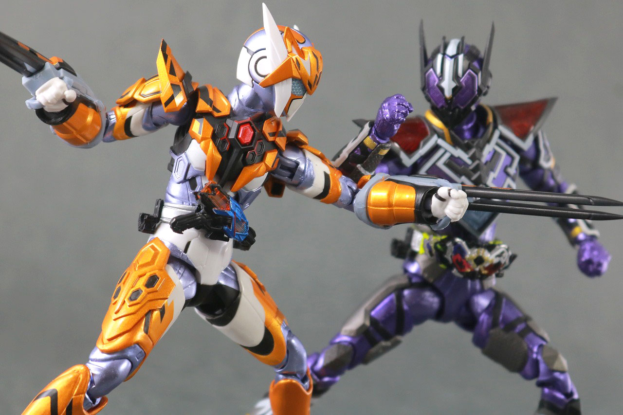 S.H.フィギュアーツ　仮面ライダーバルキリー　ジャスティスサーバル　レビュー　アクション　仮面ライダー滅亡迅雷