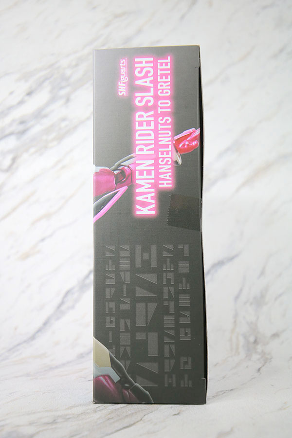 S.H.フィギュアーツ　仮面ライダーバルキリー　ジャスティスサーバル　レビュー　パッケージ