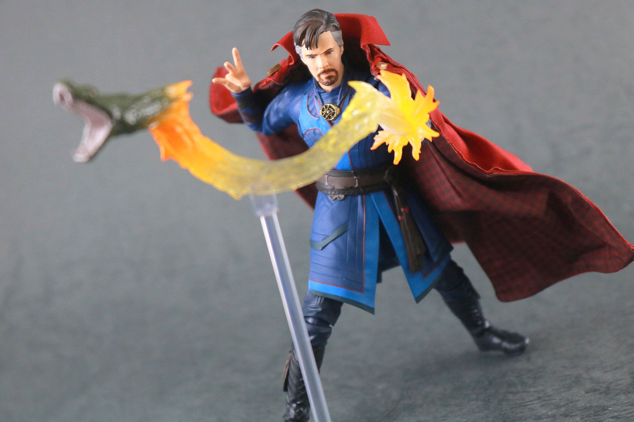 S.H.フィギュアーツ　ドクターストレンジ　マルチバース・オブ・マッドネス　レビュー　アクション