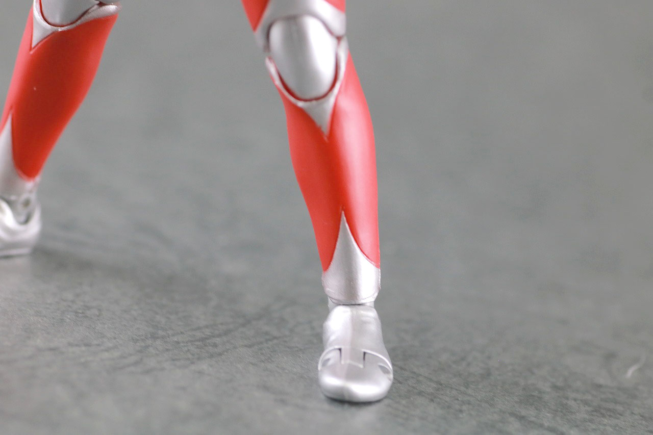 S.H.フィギュアーツ　ウルトラマンティガ パワータイプ　真骨彫製法　レビュー　本体