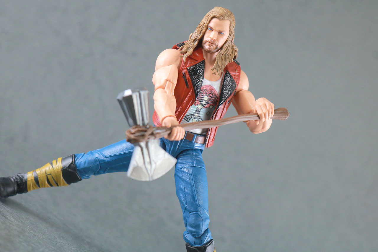 マーベルレジェンド　ラベジャー・ソー　ラブ＆サンダー　レビュー　アクション