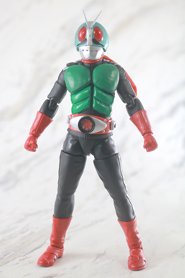 S.H.フィギュアーツ 仮面ライダー新2号 真骨彫製法 50th Anniversary Ver. レビュー 本体