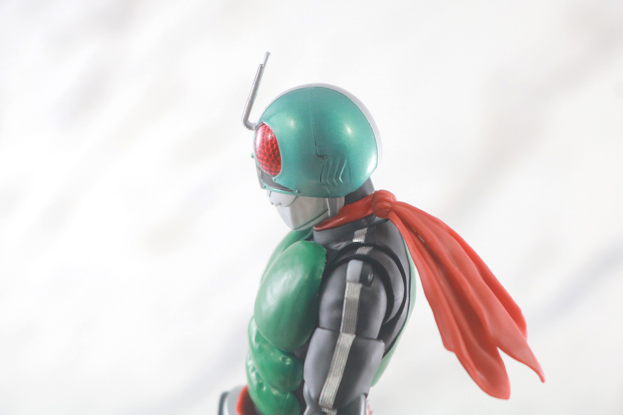 S.H.フィギュアーツ 仮面ライダー新2号 真骨彫製法 50th Anniversary Ver. レビュー 可動範囲