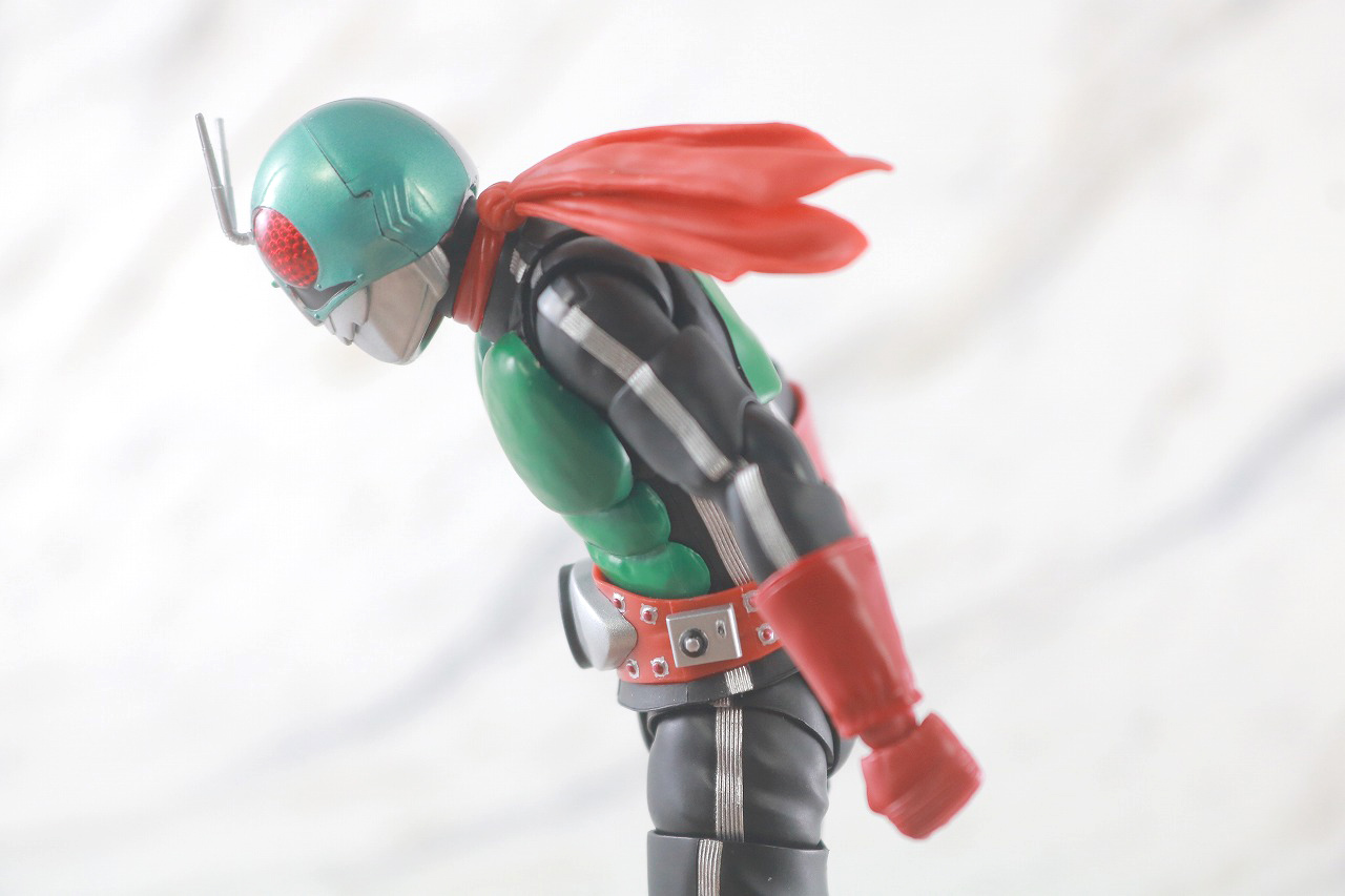 S.H.フィギュアーツ 仮面ライダー新2号 真骨彫製法 50th Anniversary Ver. レビュー 可動範囲