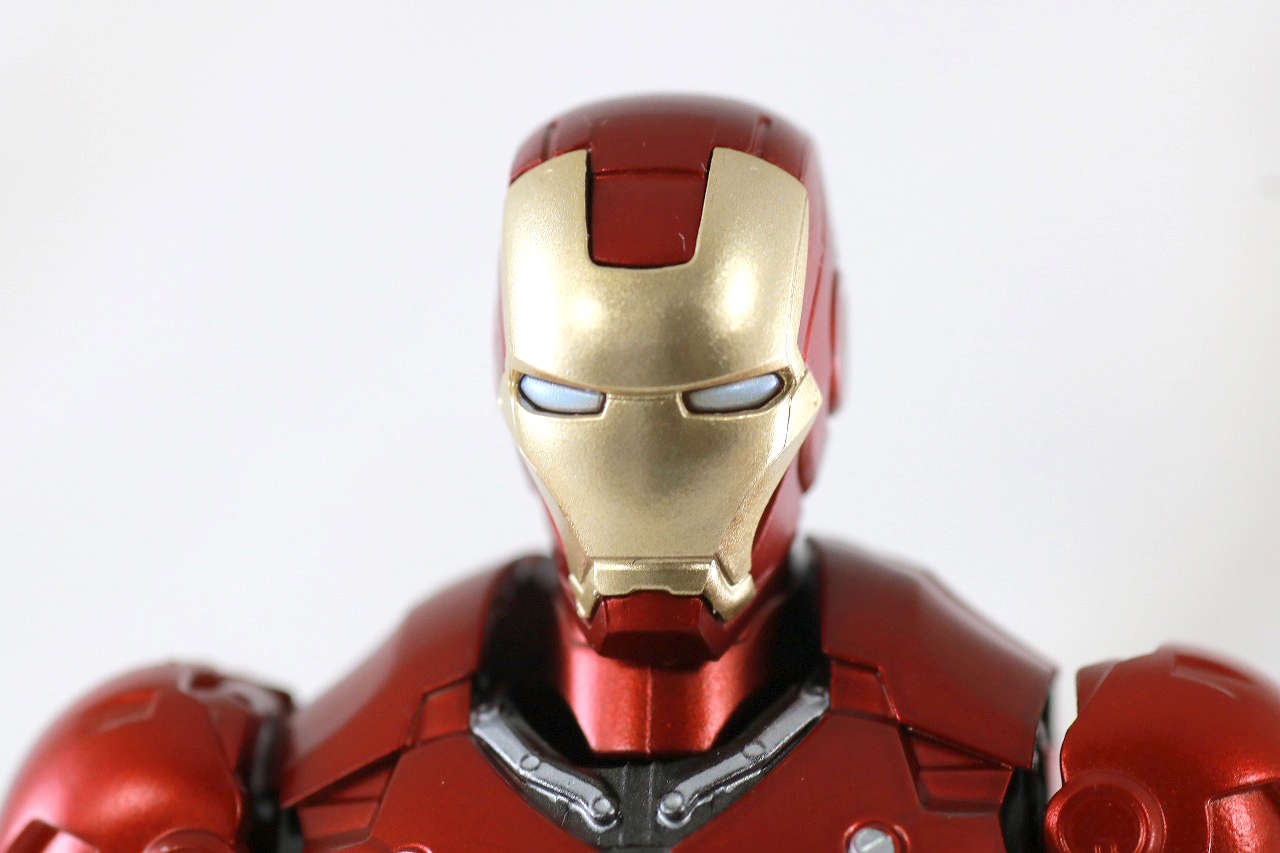 S.H.フィギュアーツ　アイアンマン　マーク3　STANDARD EDITION　レビュー　本体