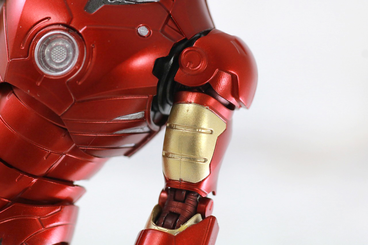 S.H.フィギュアーツ　アイアンマン　マーク3　STANDARD EDITION　レビュー　本体