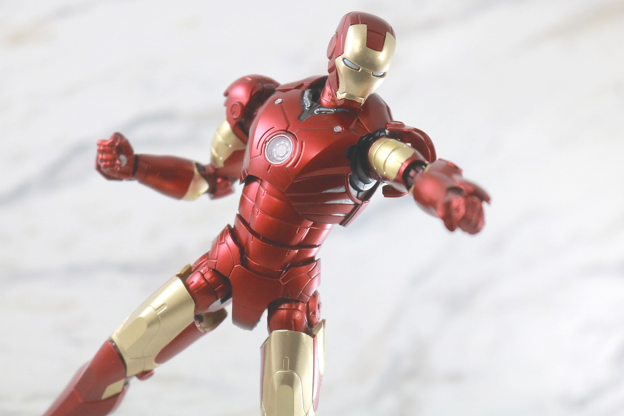 S.H.フィギュアーツ　アイアンマン　マーク3　STANDARD EDITION　レビュー　アクション