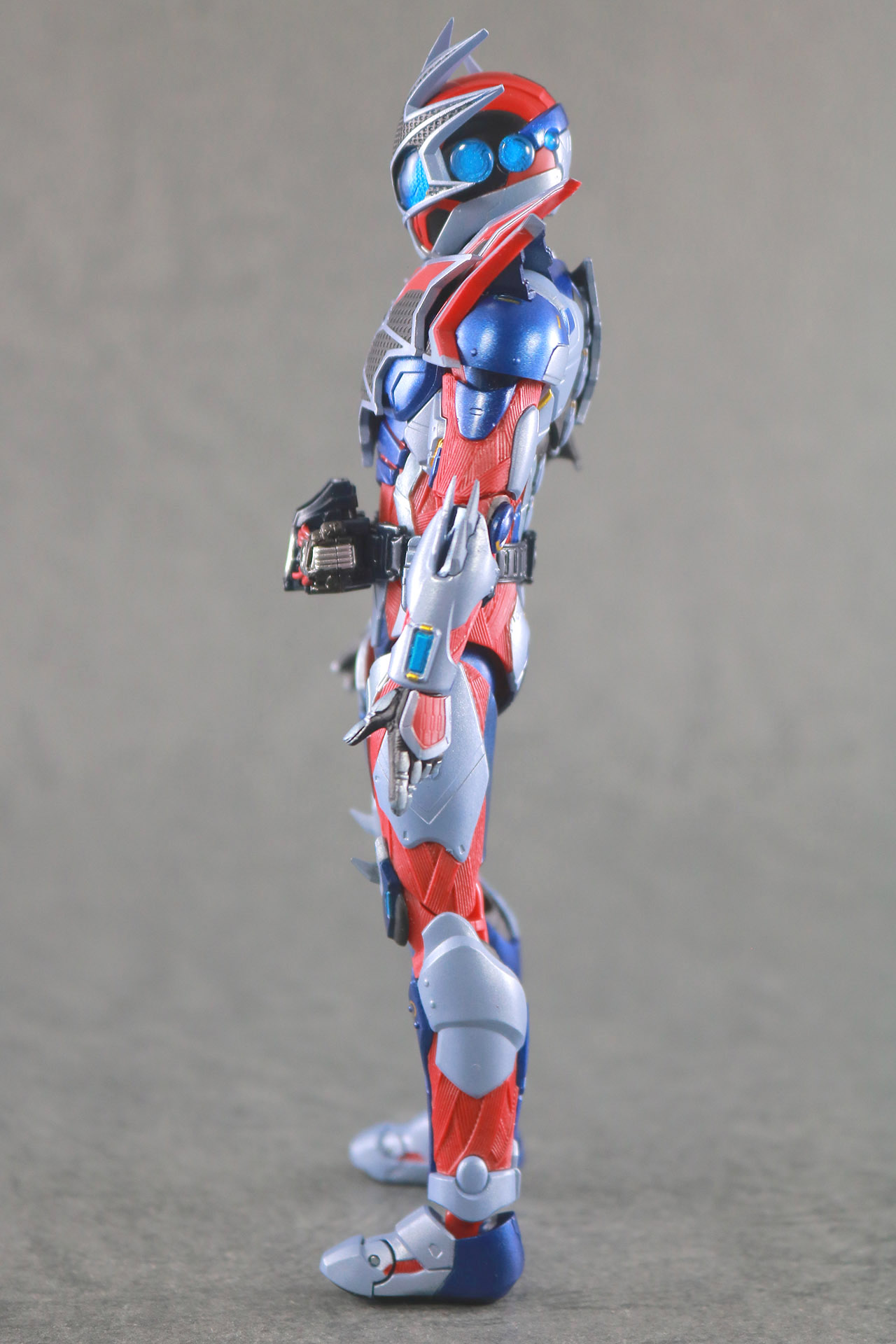 S.H.フィギュアーツ　仮面ライダーデモンズ　スパイダーゲノム　レビュー　本体