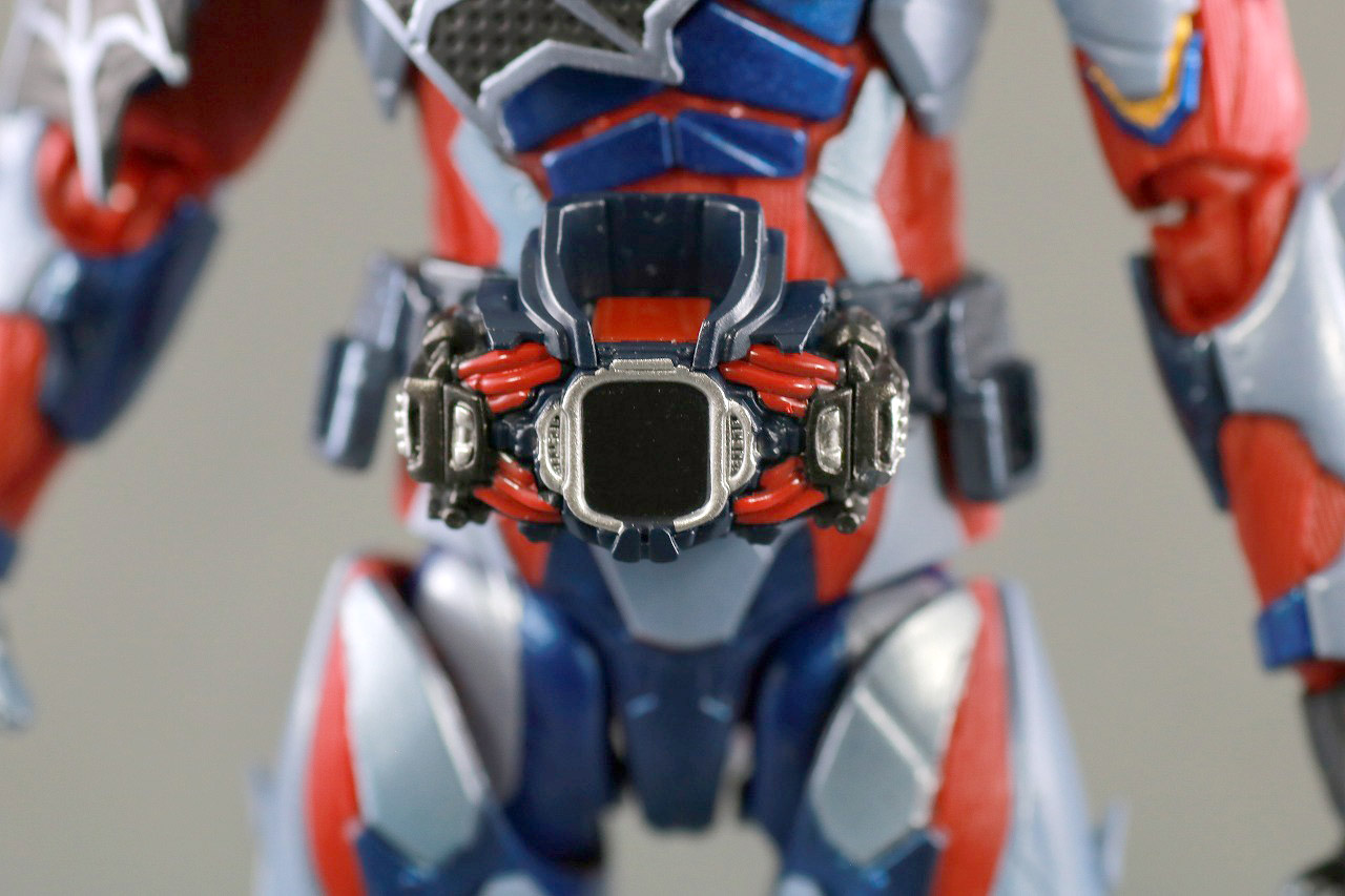 S.H.フィギュアーツ　仮面ライダーデモンズ　スパイダーゲノム　レビュー　本体