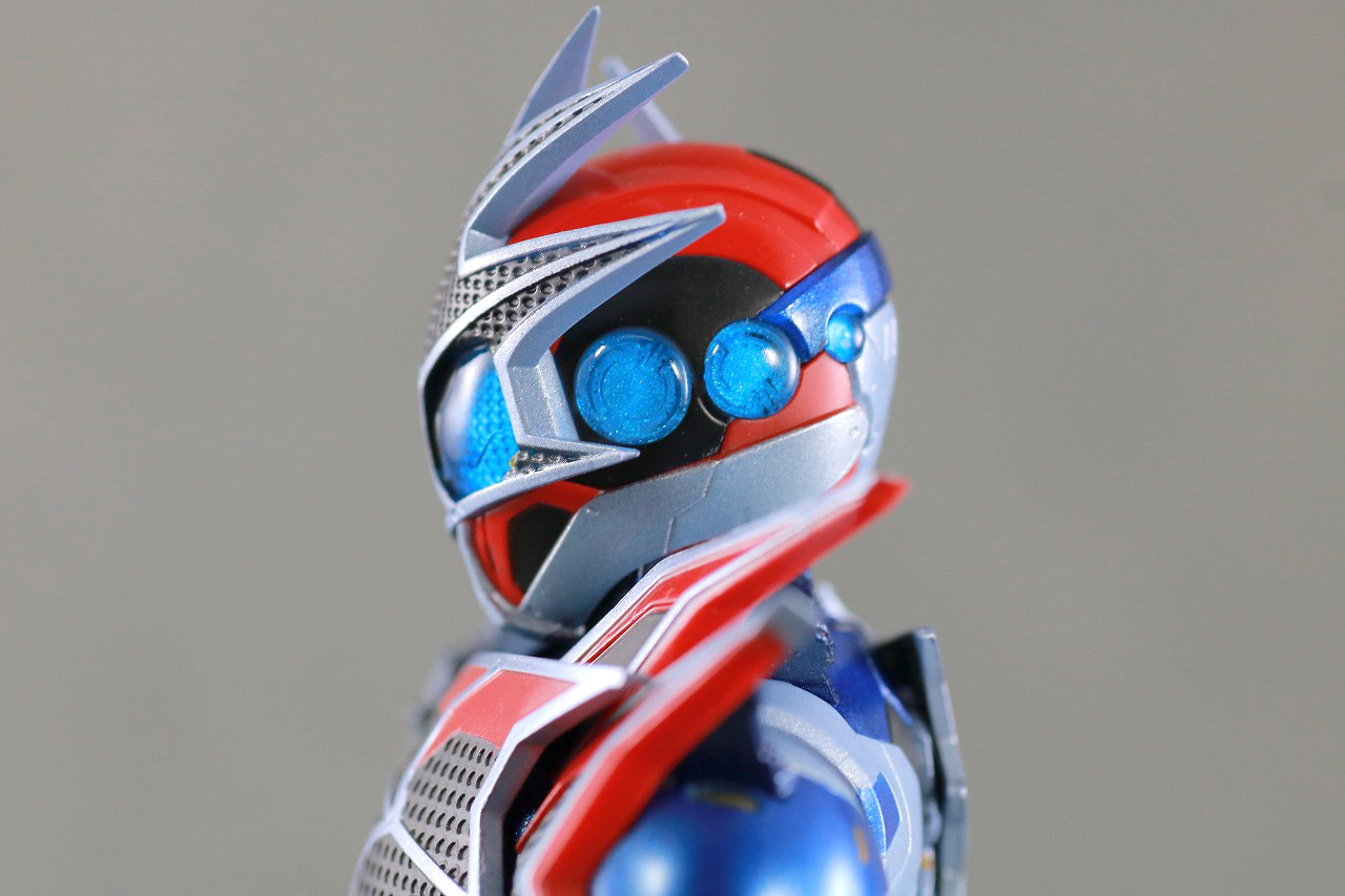 S.H.フィギュアーツ　仮面ライダーデモンズ　スパイダーゲノム　レビュー　本体
