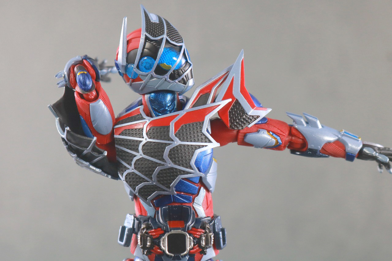 S.H.フィギュアーツ　仮面ライダーデモンズ　スパイダーゲノム　レビュー　可動範囲