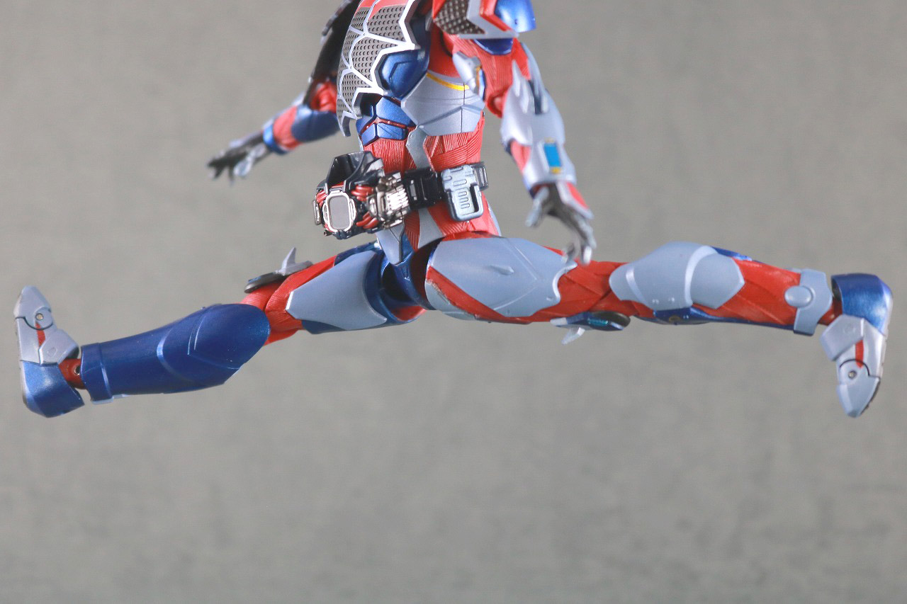S.H.フィギュアーツ　仮面ライダーデモンズ　スパイダーゲノム　レビュー　可動範囲