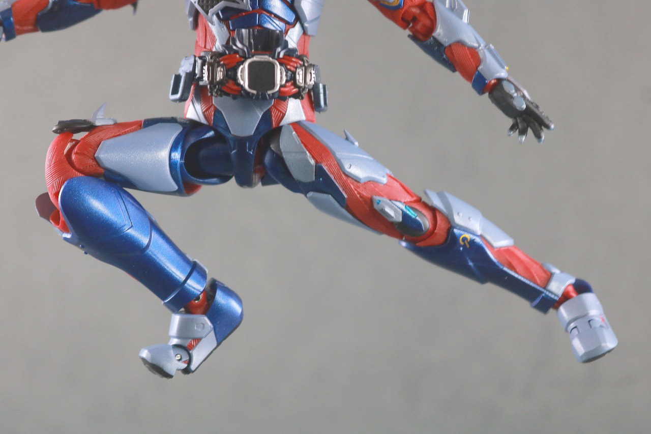 S.H.フィギュアーツ　仮面ライダーデモンズ　スパイダーゲノム　レビュー　可動範囲