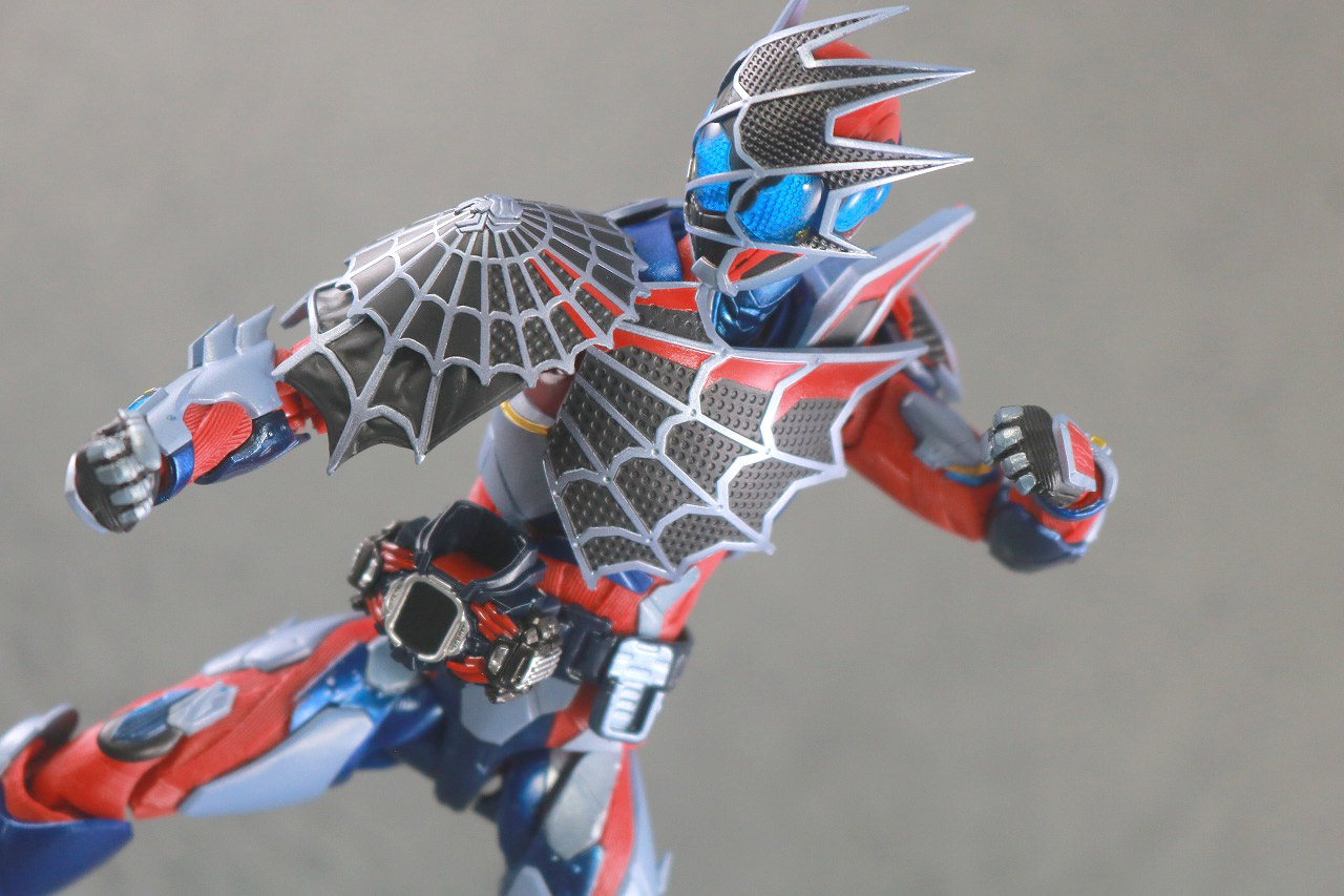 S.H.フィギュアーツ　仮面ライダーデモンズ　スパイダーゲノム　レビュー　アクション