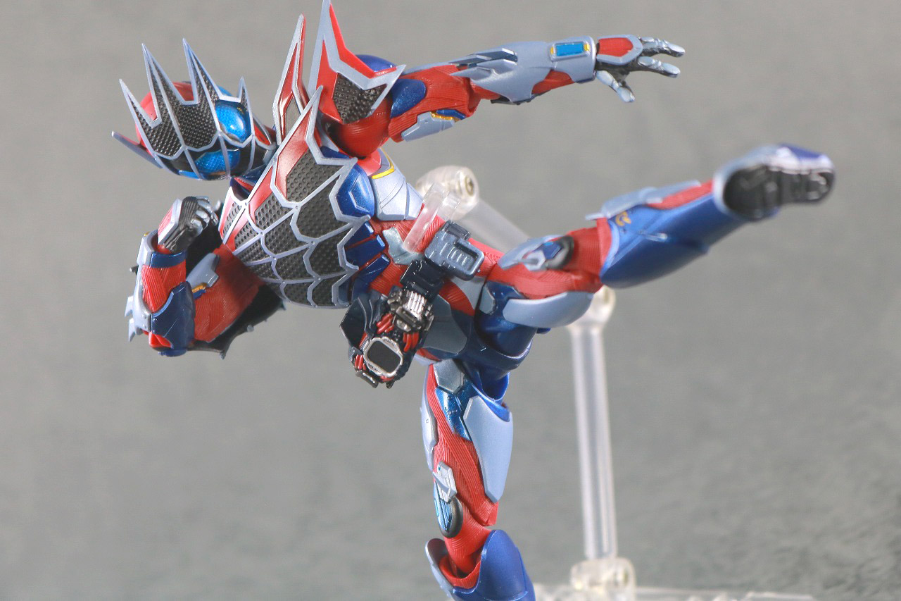 S.H.フィギュアーツ　仮面ライダーデモンズ　スパイダーゲノム　レビュー　アクション
